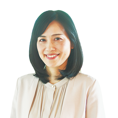 許斐 理恵 氏